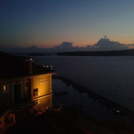 Tina'S House Aparthotel Pylos Exterior photo