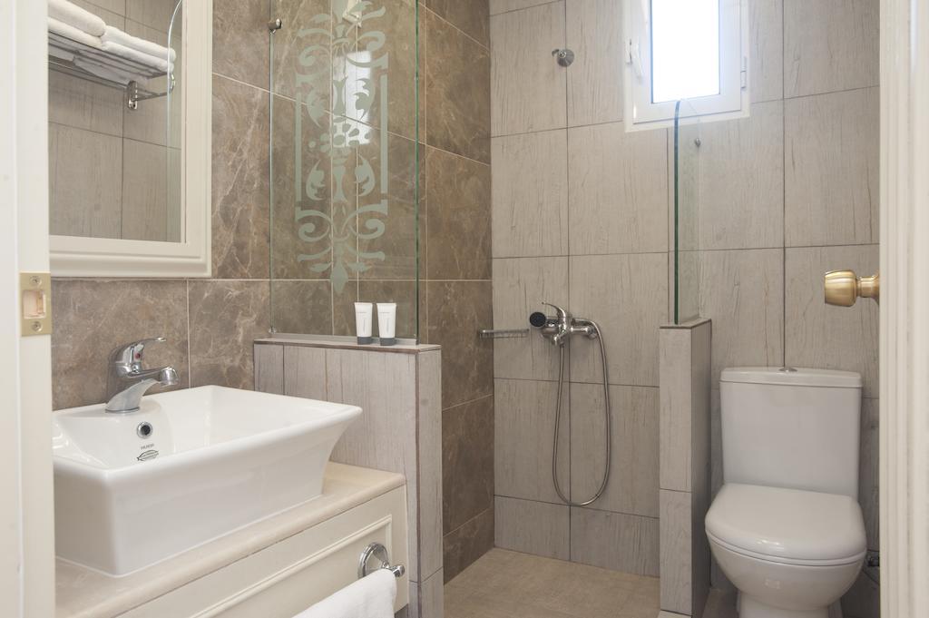Tina'S House Aparthotel Pylos Room photo