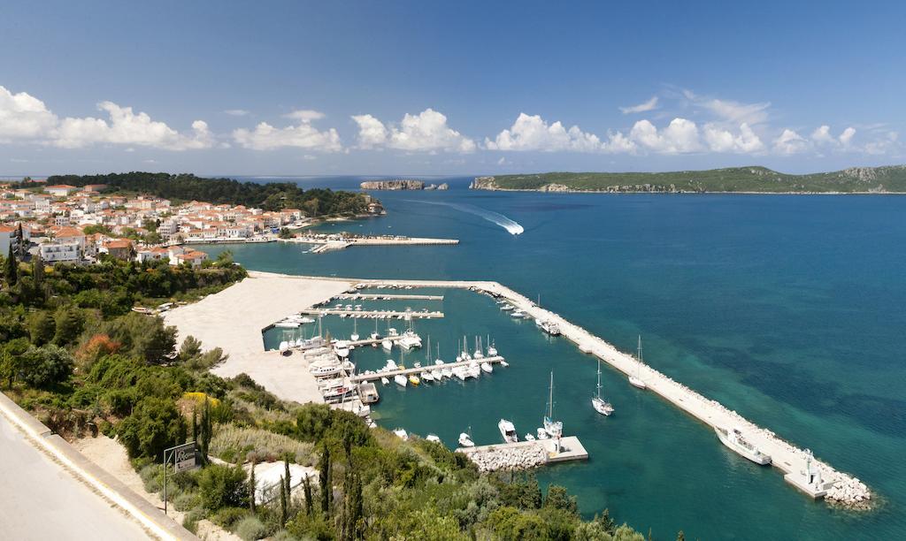 Tina'S House Aparthotel Pylos Exterior photo